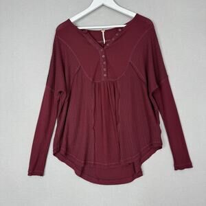 Free People Leo Henley Top Womens XS Red Oversized Waffle Knit Thermal Tee Boho